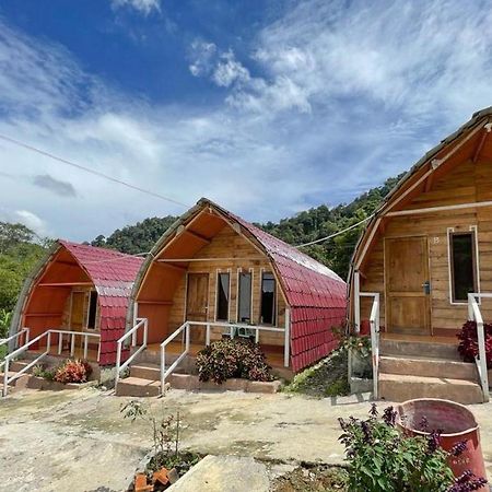 Penginapan Puncak Dua Mitra Reddoorz Berastagi Kültér fotó
